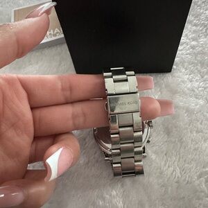 Michael Kors Stainless Steel Bracelet Watch ⌚️